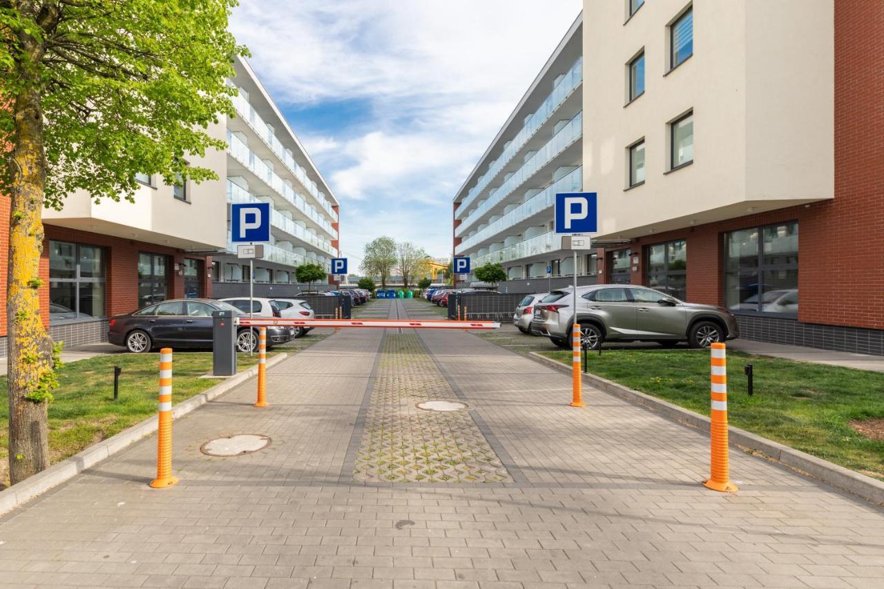 Blizej Morza II Apartament Z Garazem By Renters Apartment โควอบเซก ภายนอก รูปภาพ